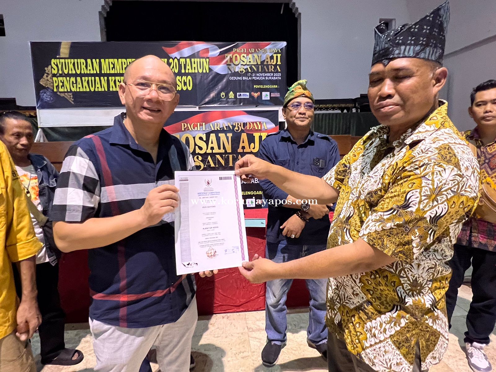 Sejarah Baru Perkerisan KRA Rivo Cahyono Setyonegoro Raih Sertifikat Kurator Pusaka Dari BNSP