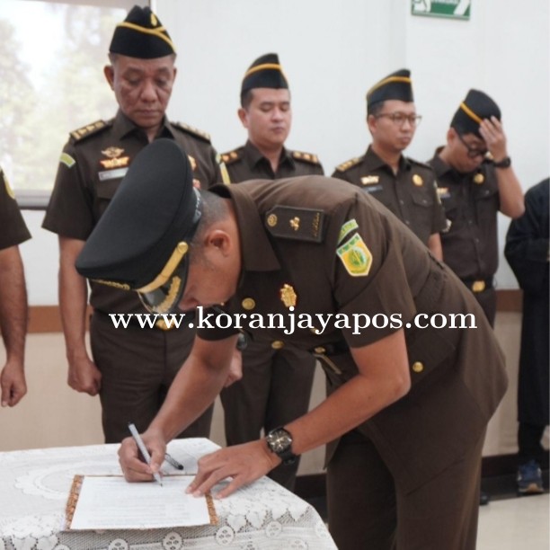 Kepemimpinan Baru Pidum Jaktim Aji Rahmadi Resmi Dilantik Kajari Tekankan Profesionalisme Dan Integritas