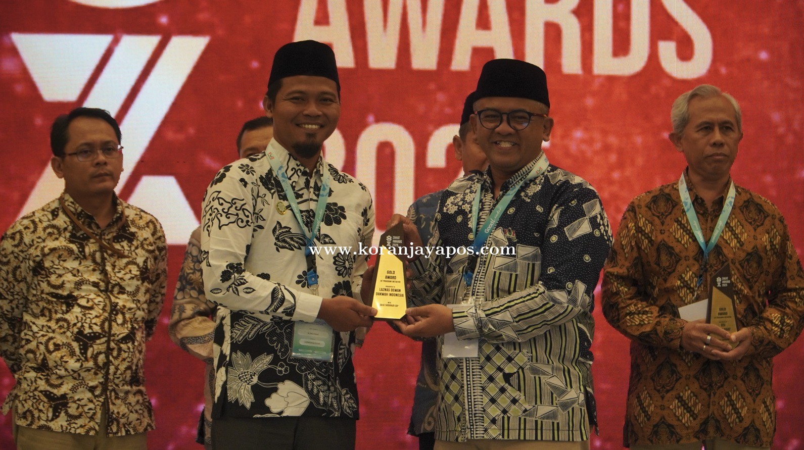 LAZNAS Dewan Dakwah Raih 3 Penghargaan Zakat Awards 2025 Apresiasi Inovasi Digital Dan Aksi Nyata